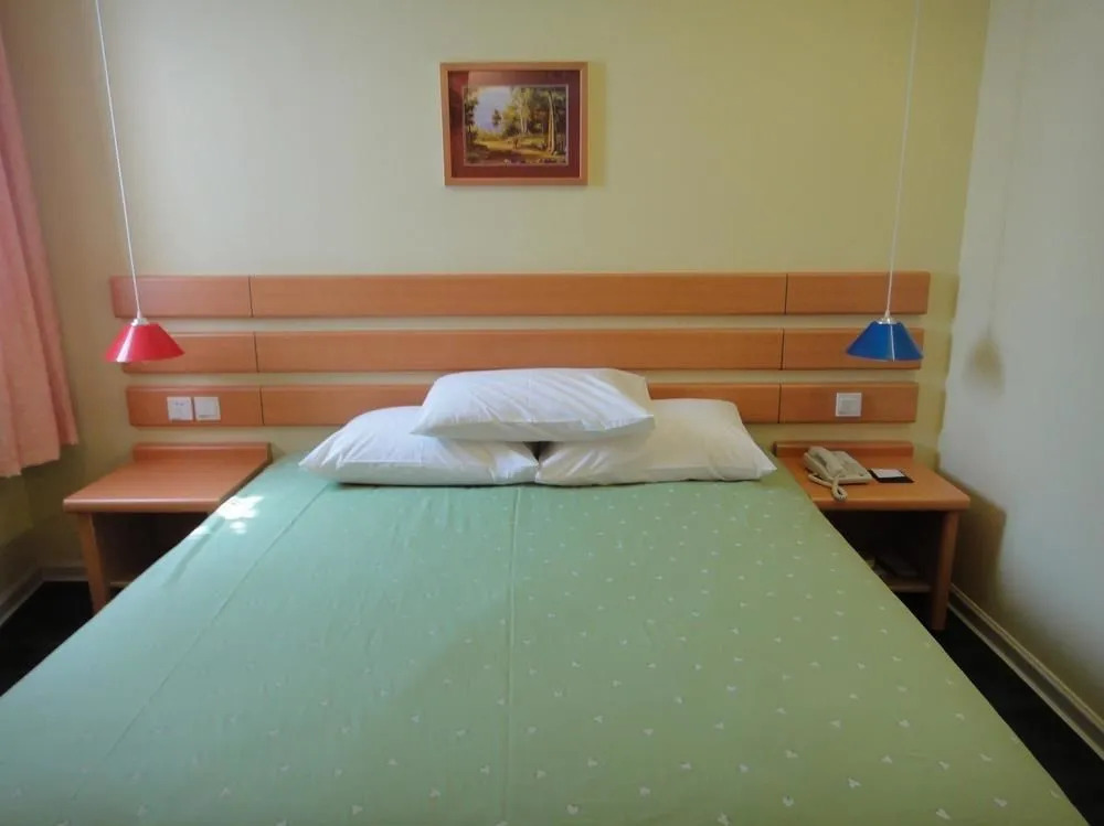 Home Inn (Luoxiayuan store, Wuxi Economic Development Zone)