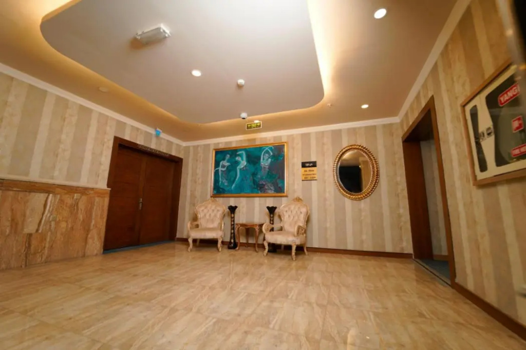 Sipan Luxury Hotel