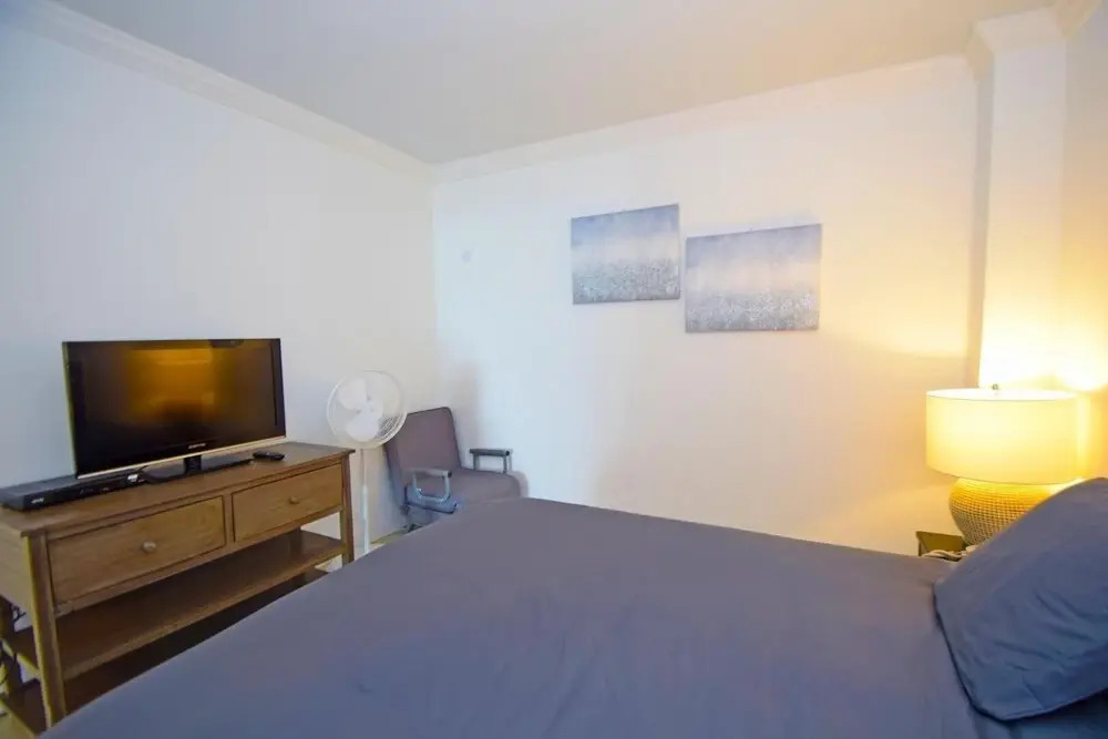 Coconut Malorie 209 1 Bedroom Condo by RedAwning