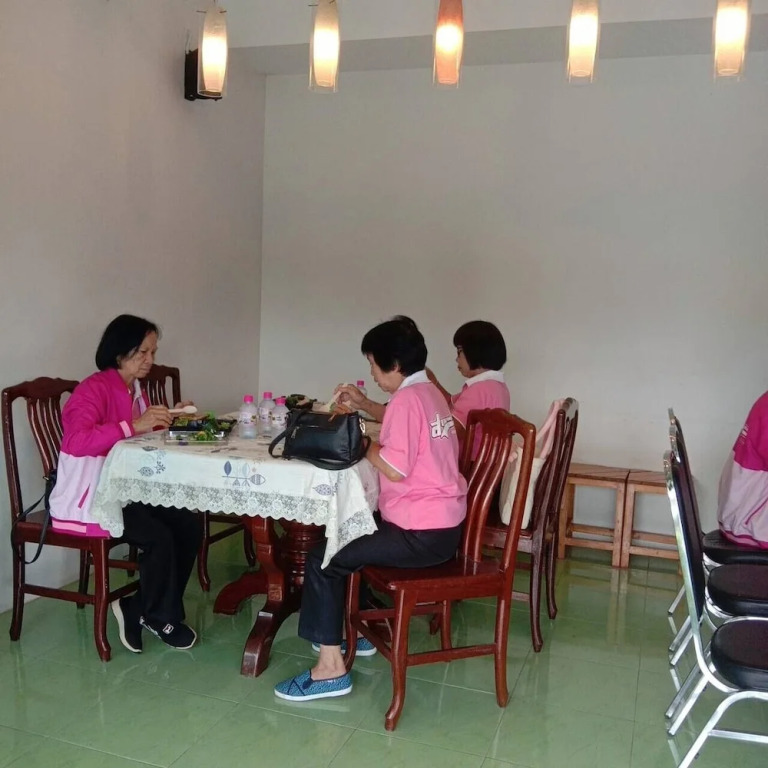 โรงแรมแอมไอม่อน - Am Amoonds Hotel