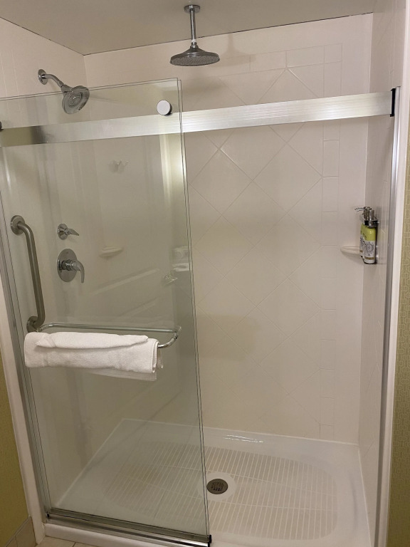 Holiday Inn Express & Suites Pittsburgh SW/Southpointe by IHG