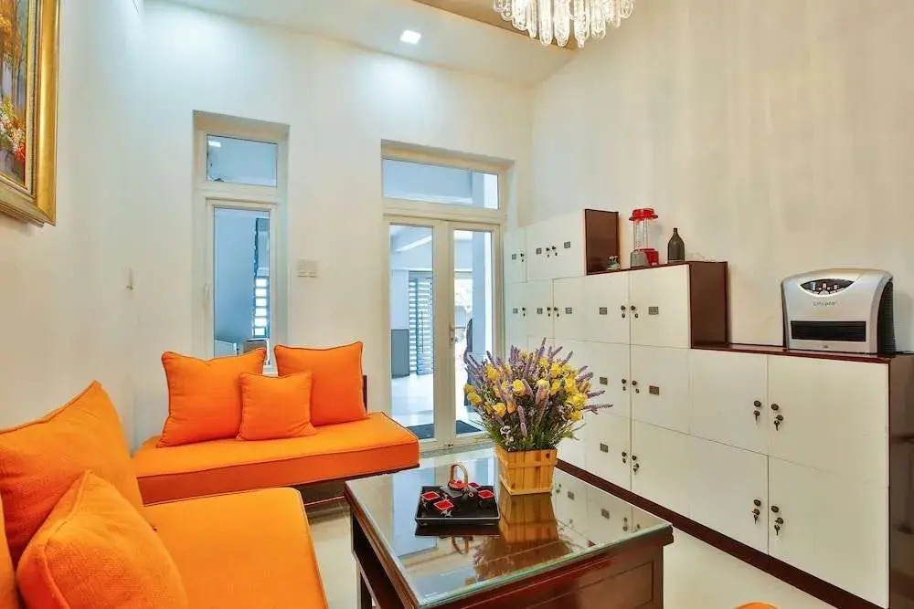Sunflower Boutique Studio Apartment