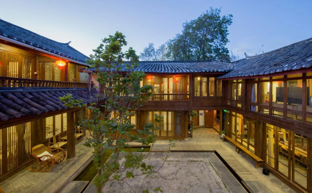Lijiang Ancient Bridge Inn