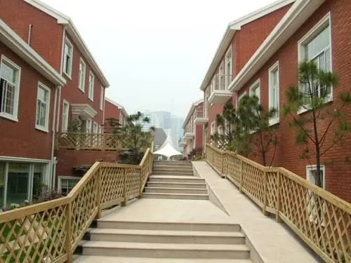 Shanghai New Phoenix Town Hotel