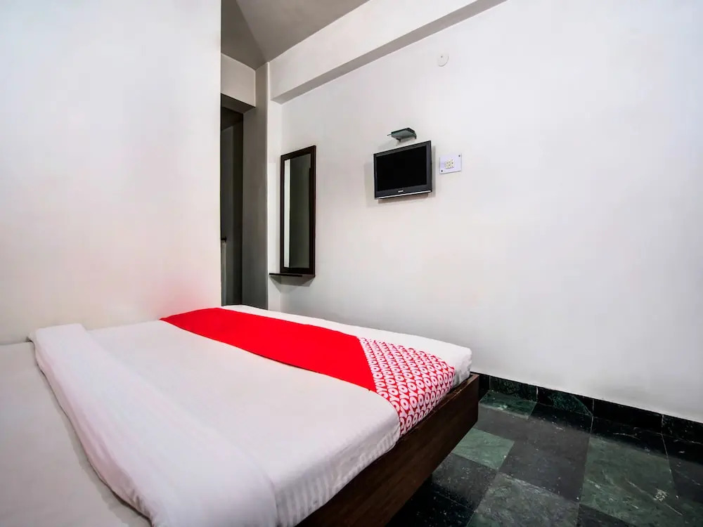 OYO 26211 Sekhar's Rest House