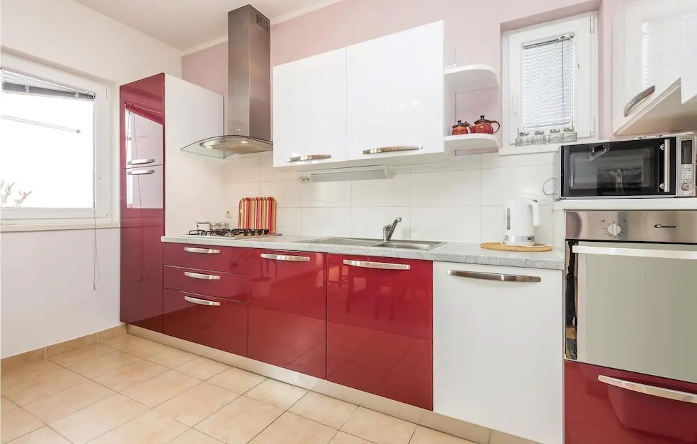 Beautiful Home in Banjol With Wifi and 2 Bedrooms