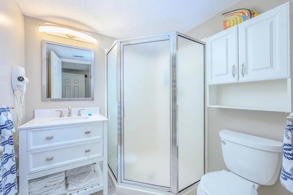 Pelican Beach Resort 308