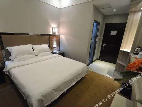 Yuanrun Business Hotel