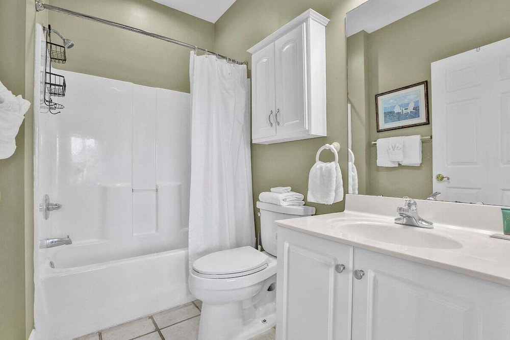 Magnolia North 4878-305