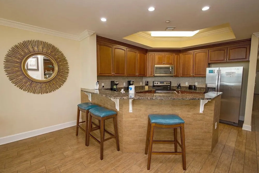 Phoenix West II 1807 3 Bedrooms 4 Bathrooms Condo