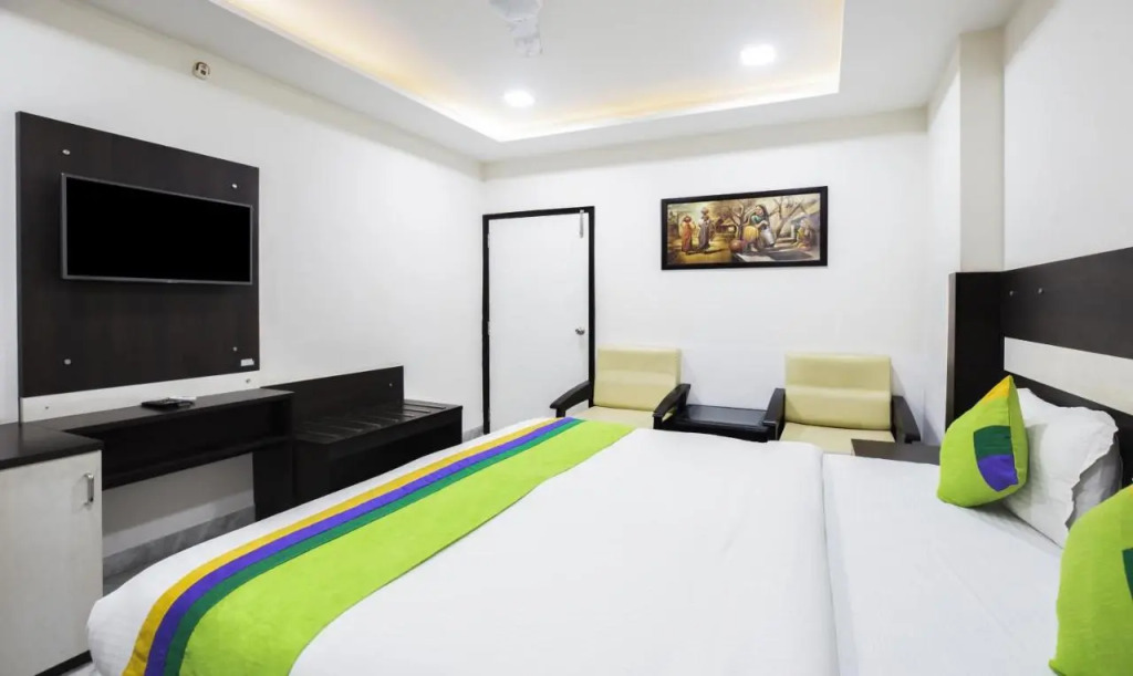 Hotel Royal Dezire Udaipur