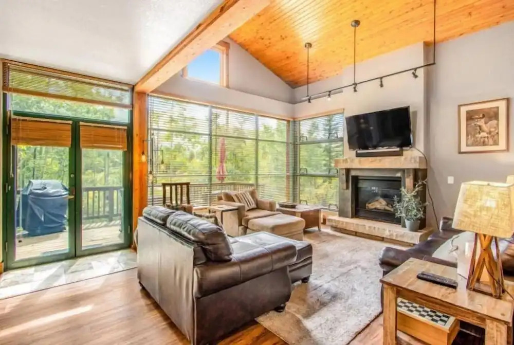 Lovely Townhome a Half-mile From Keystone Gondola W/shared Hot-tub & Excellent Views