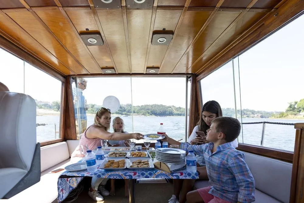 Night on Board Experience Douro