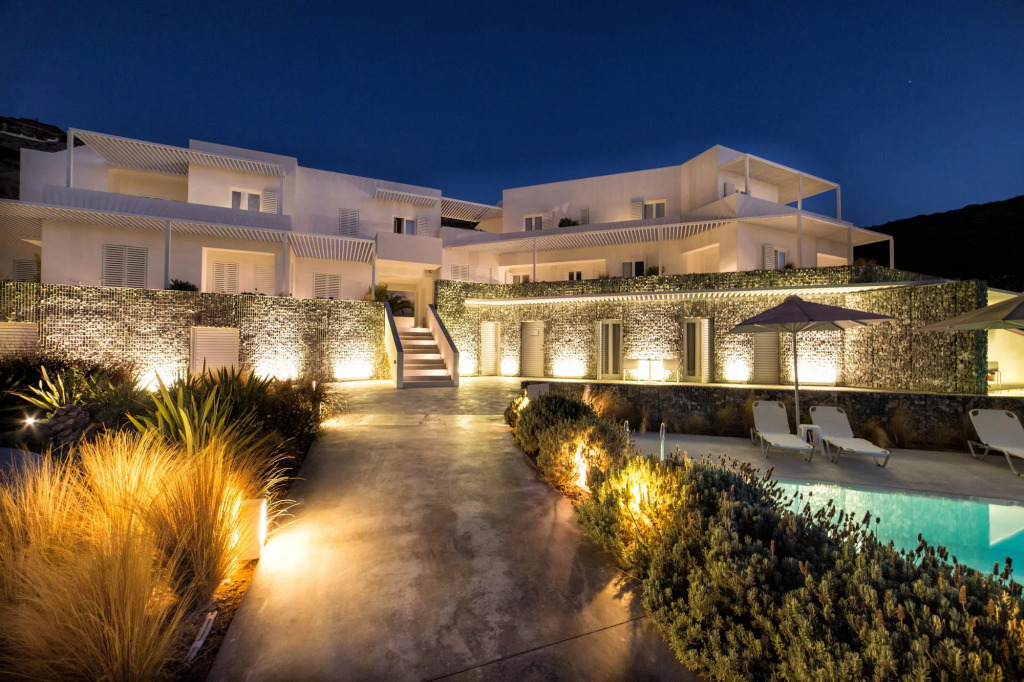Relux Ios Hotel