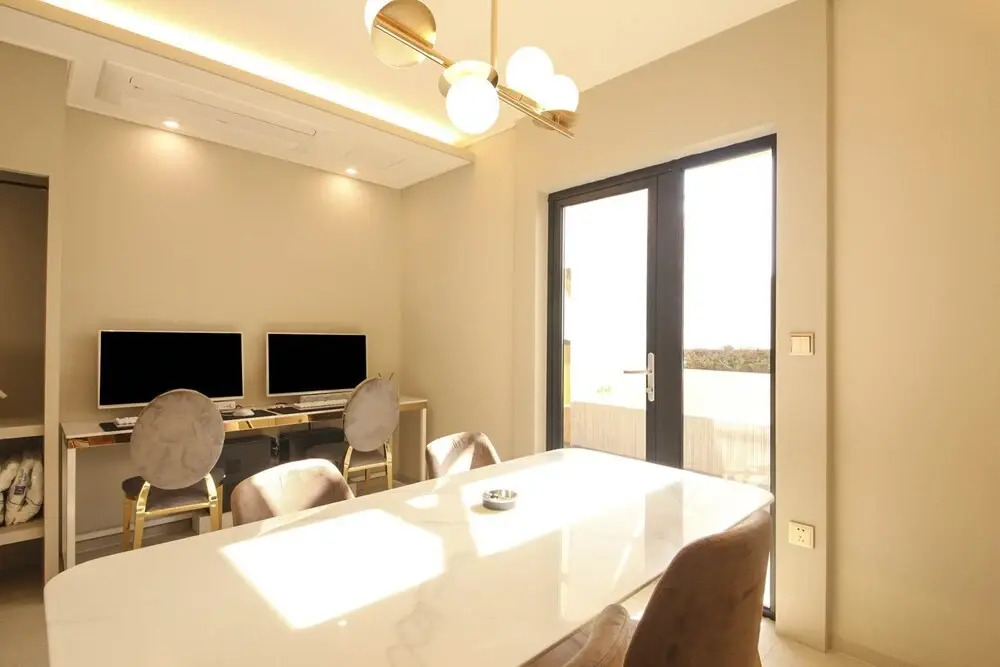 Munhyeon Signature Denbasta Hotel