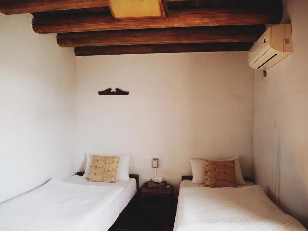 Hotel Iris