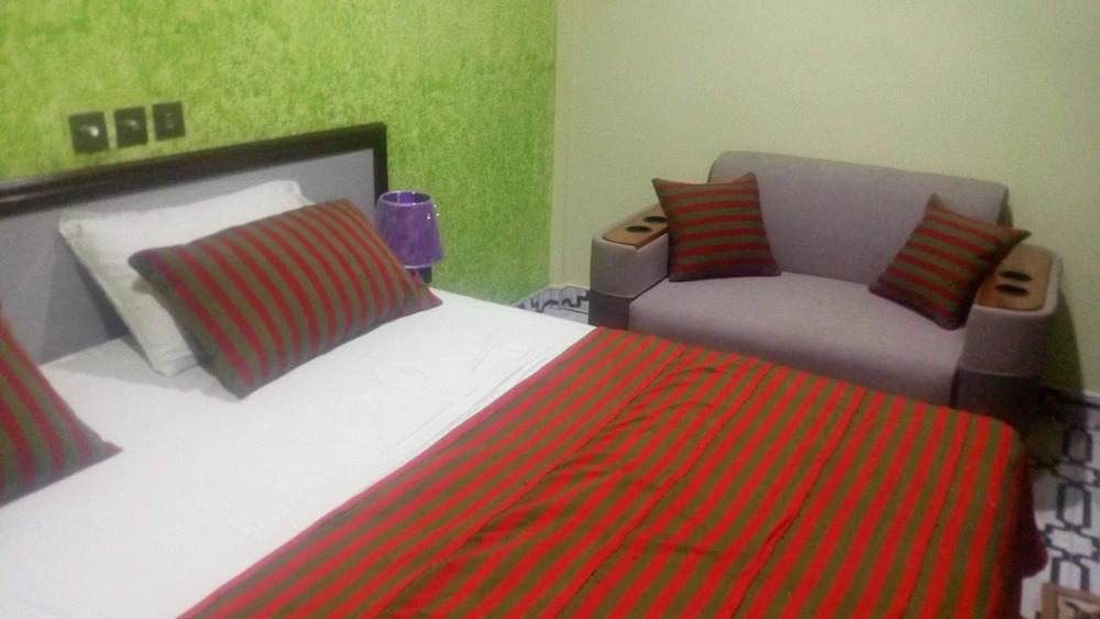 Golden Horse Hotel