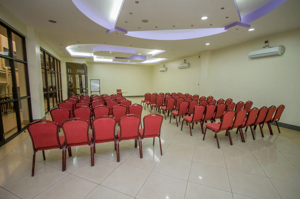 Holiday Express Hotel Kampala