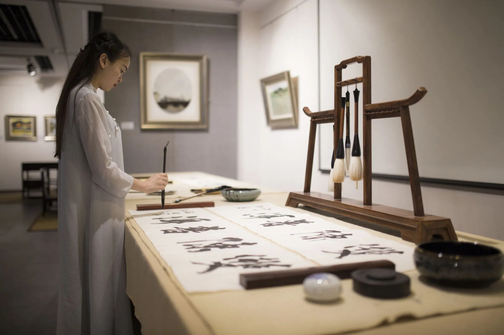 Aroma Tea House Formula Museum Hotel Guilin