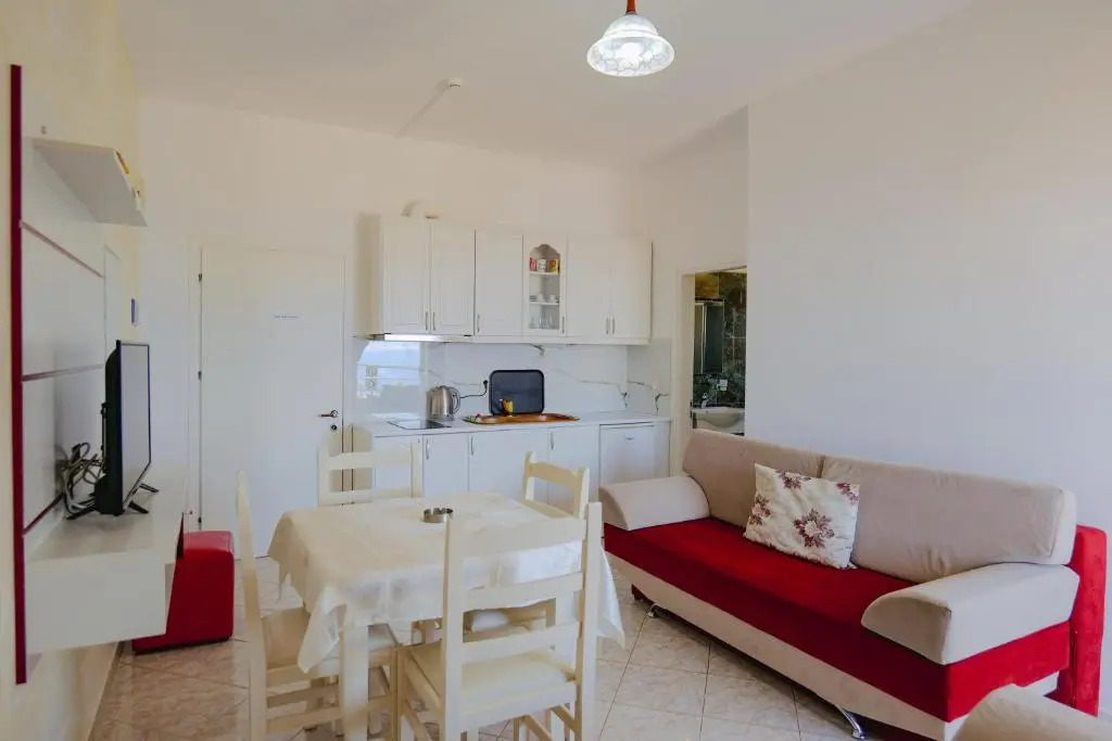 Eleni Guest House