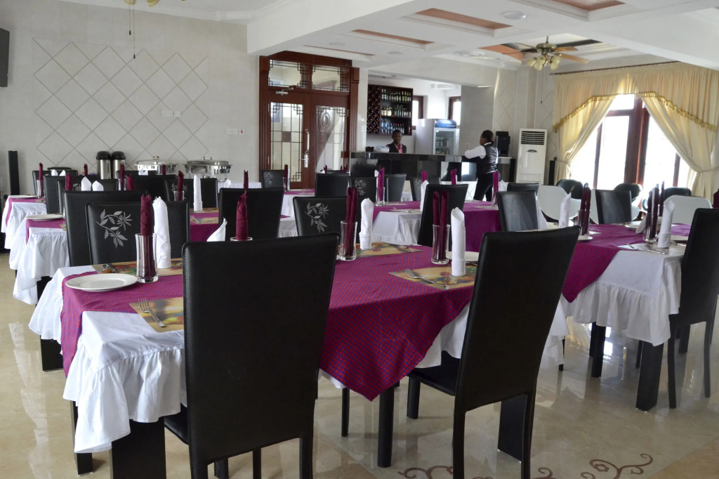 Lantana Hotel