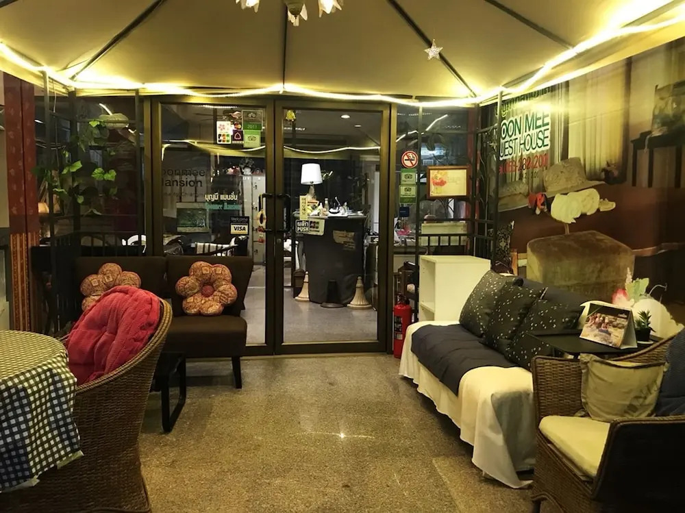 Chiang Mai Thai House,Thapae