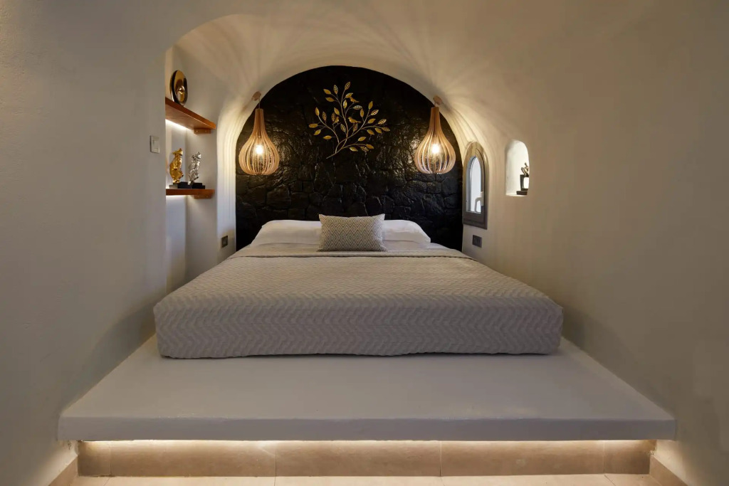 Aecon Suites