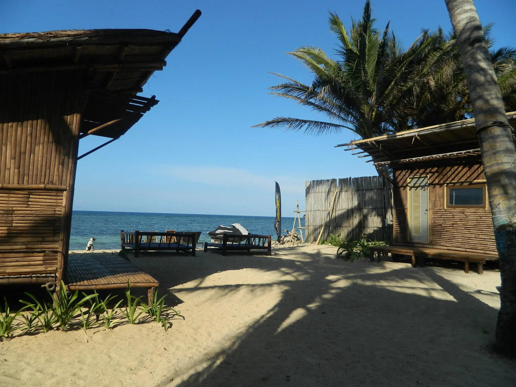 MangoRiders Beach Club