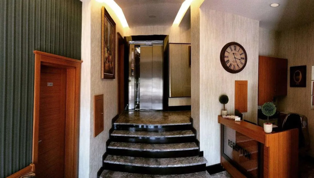 Blue Inn Hotel