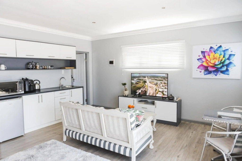 Namaste Spacious Studio Apartment