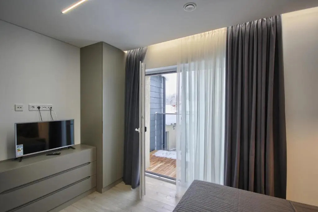 Nikolas Apartamentai Birstono 7