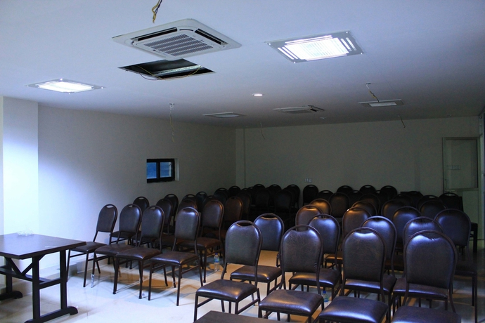 Hotel Tirupati