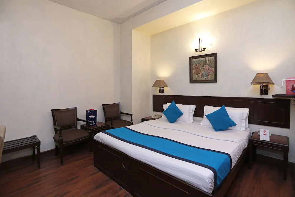 OYO 1219 Hamilton Hotel