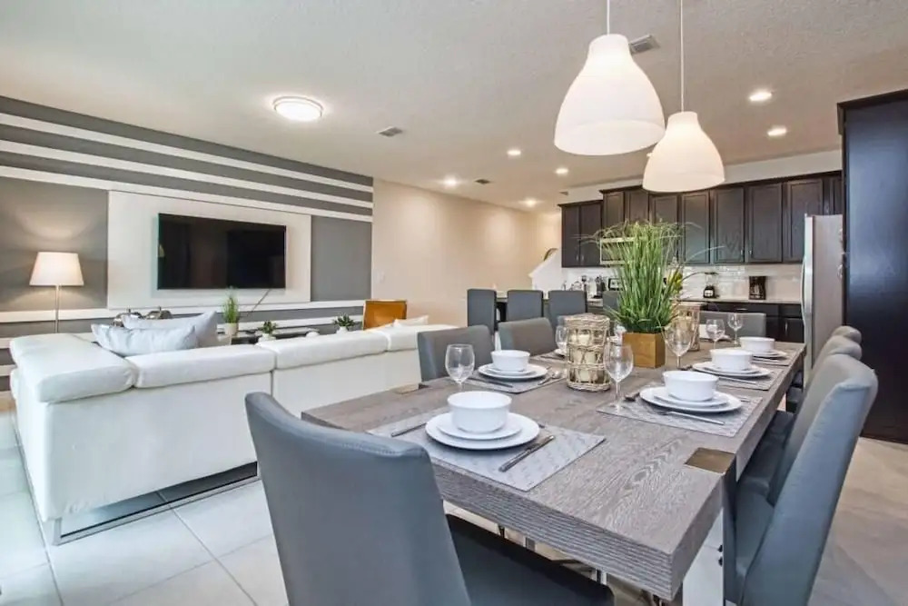 Solara - 5 Bedrooms Townhome W/spashpool-8203sa Townhouse