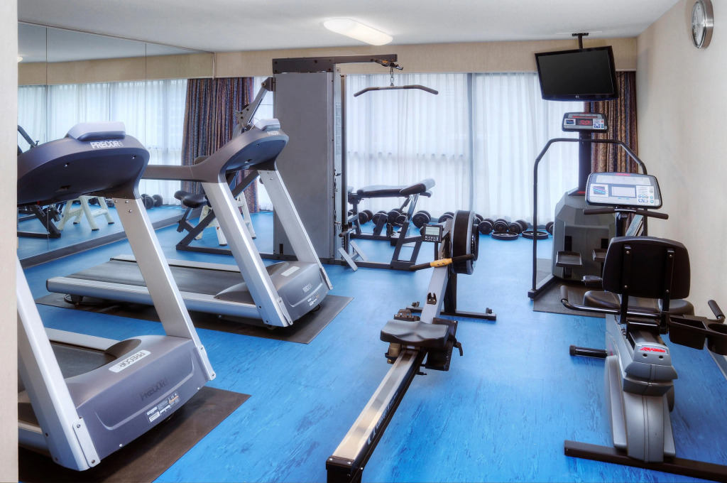 Holiday Inn Toronto Airport East by IHG