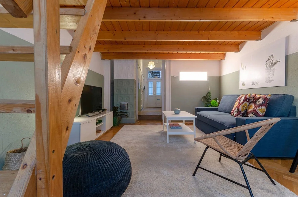 Coriander Apartment