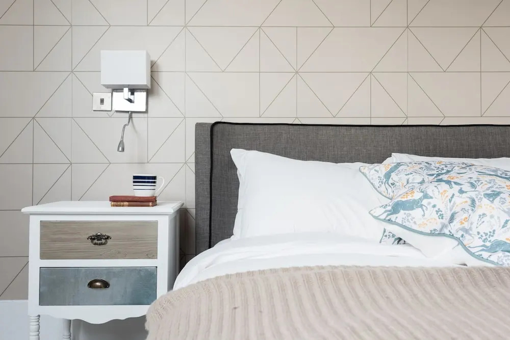 The Camden Chalet - Bright & Modern 3bdr Home With Balcony