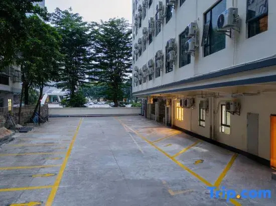 Cheermay Hotels (Zhaoqing Qixingyan East Gate Plaza Branch)
