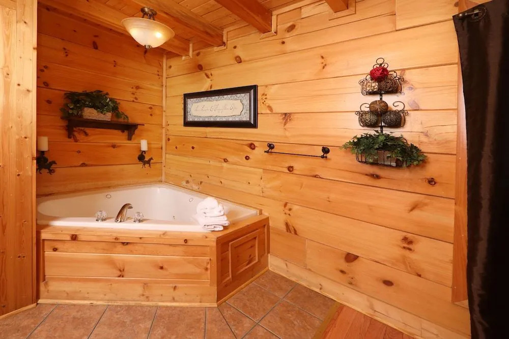 Amazing Grace - Two Bedroom Cabin
