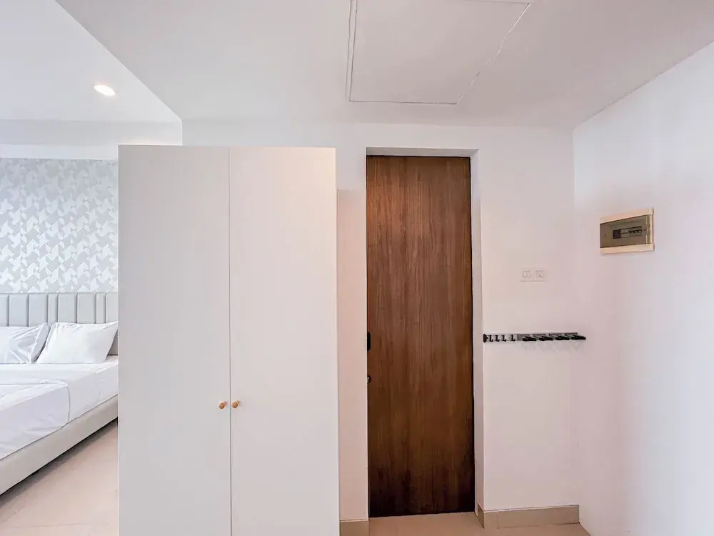 Minimalist Studio (No Kitchen) At The City Square Surabaya Apartment