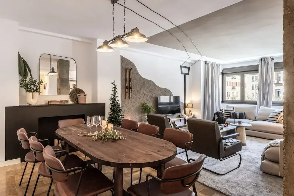 Arties - 4 Bedrooms Apartment in Almagro