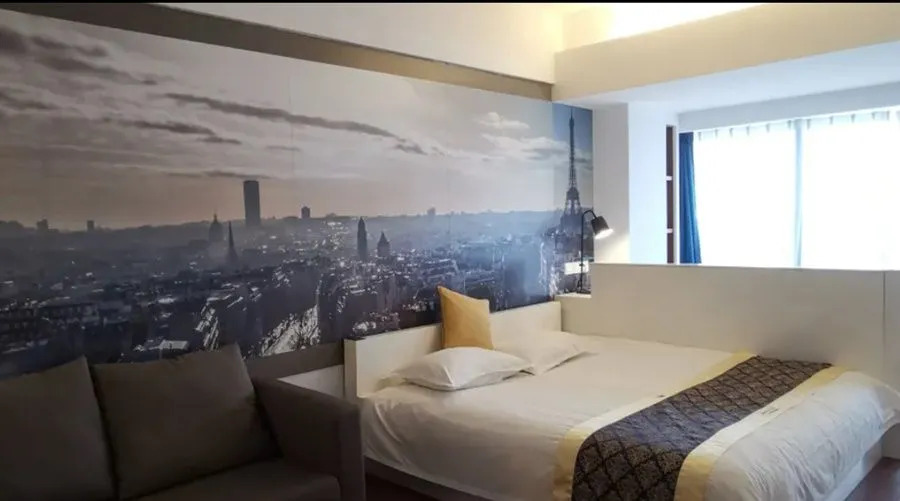 Sweetome Vacation Rentals  Bisha Lake Metro Station Dongyi Waiguo