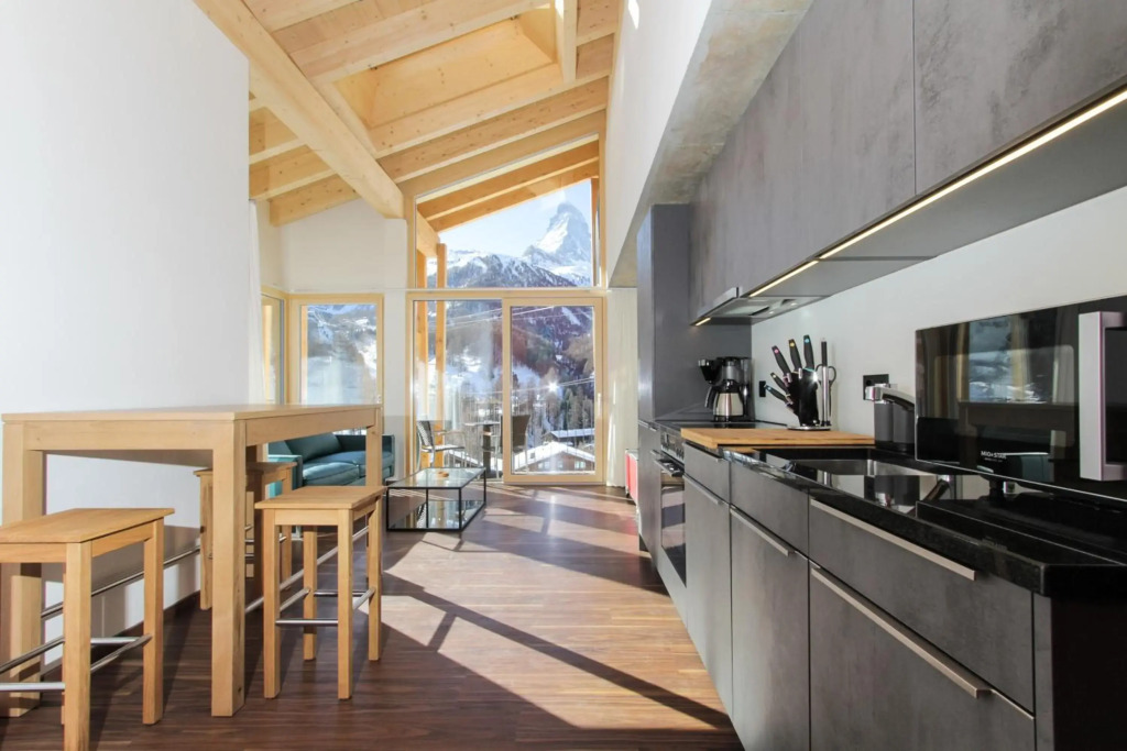 House Mojo
