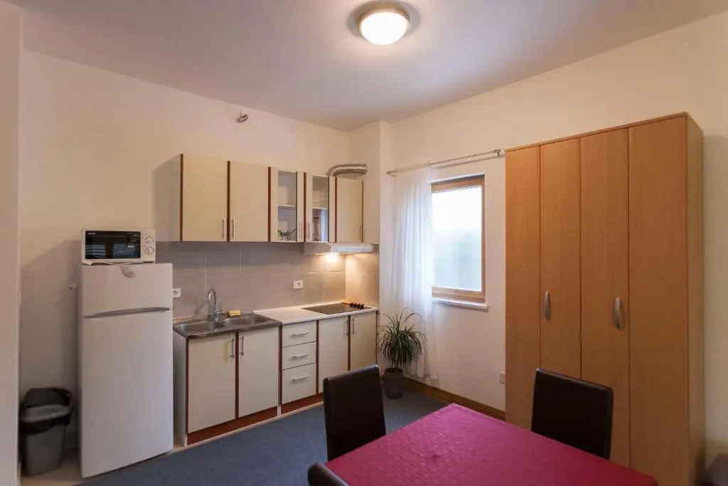 Apartment-Hotel Vila Petrovic-Becici
