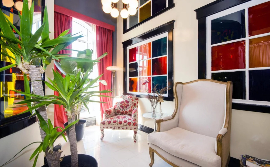 The Box House Hotel