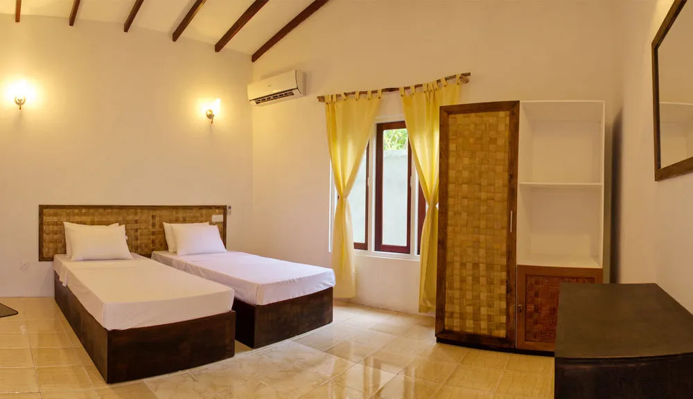 Thundi Sea View