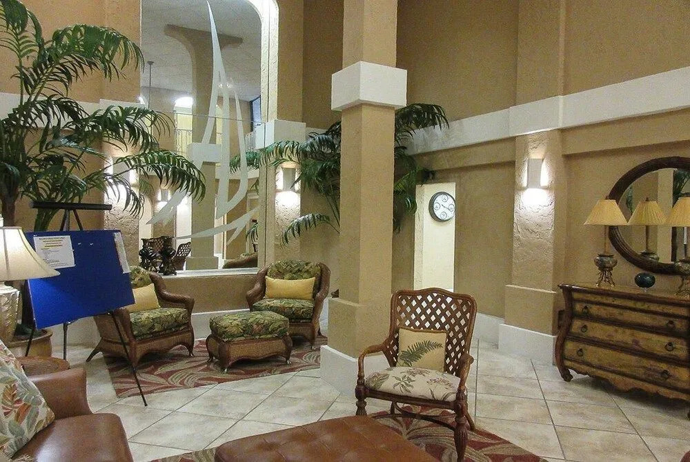 Marina Towers 704 - 2 Br Condo