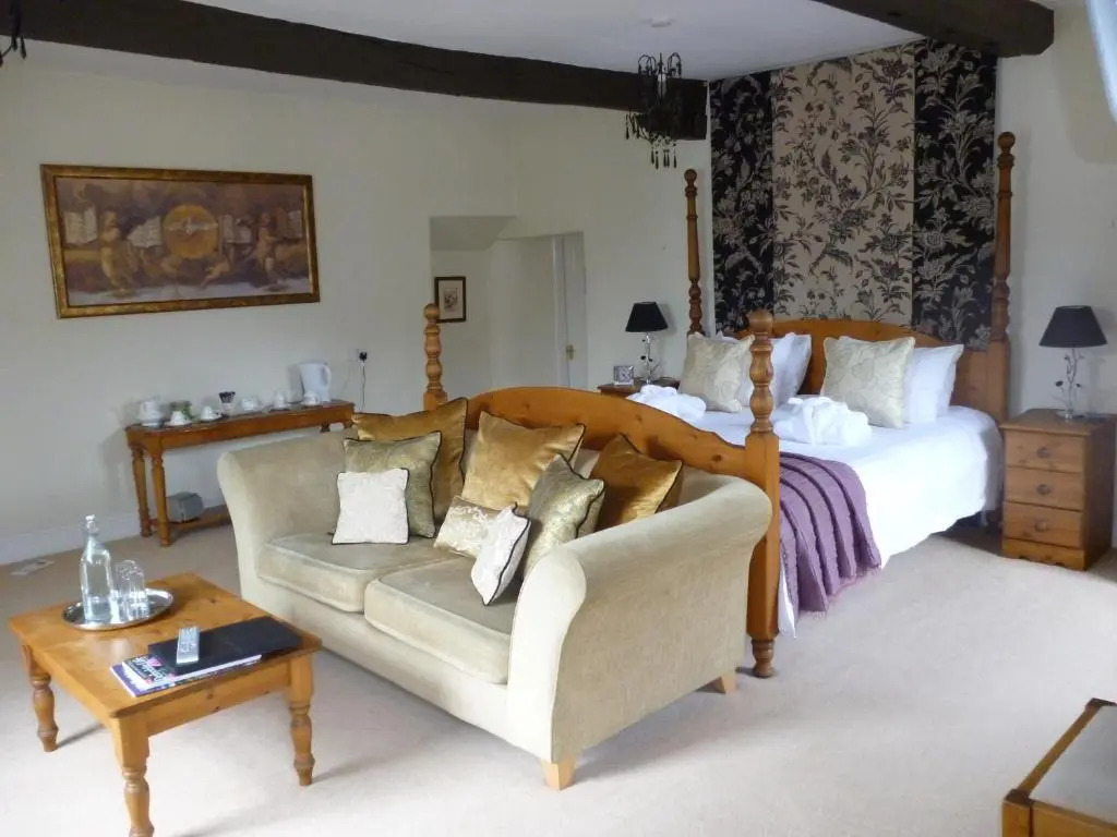 Charles Cotton Hotel