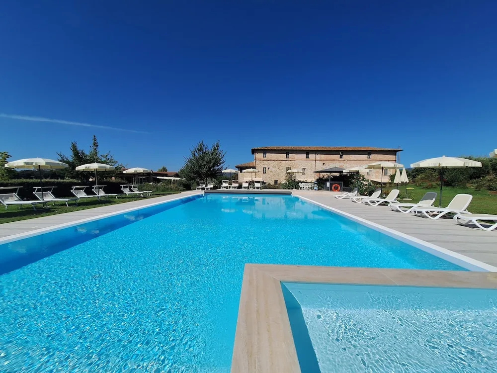 Anna Boccali Resort