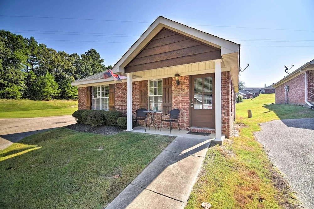 Charming Oxford Home ~ 1 Mi to Ole Miss Campus